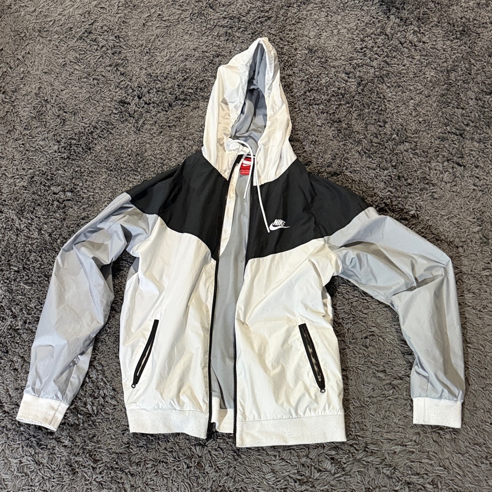 Nike Two-Tone Black and Gray Jacket
